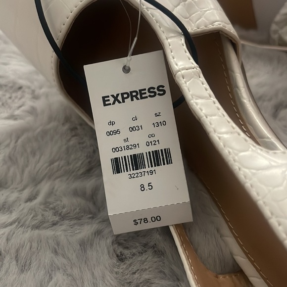 Brand new: EXPRESS HEELS NWT - Picture 5 of 5